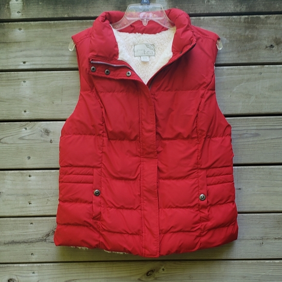 GreenTea Jackets & Blazers - Green Tea Super Soft Red Vest Jacket 😍